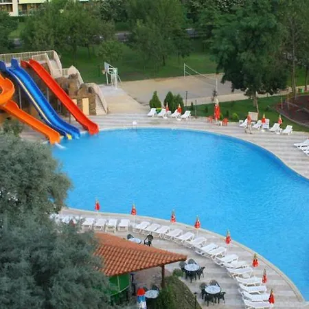酒店 Iskar & Aquapark 阳光海滩