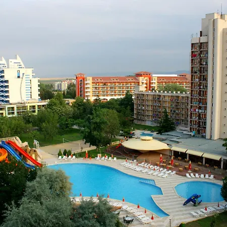 Iskar & Aquapark 阳光海滩